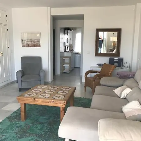 Chorrillo Iii Апартаменти *